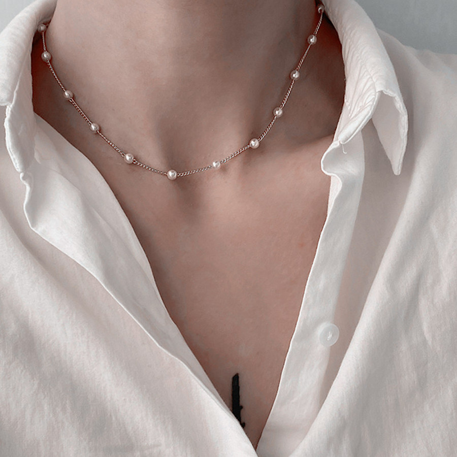 Clavicle chain necklace
