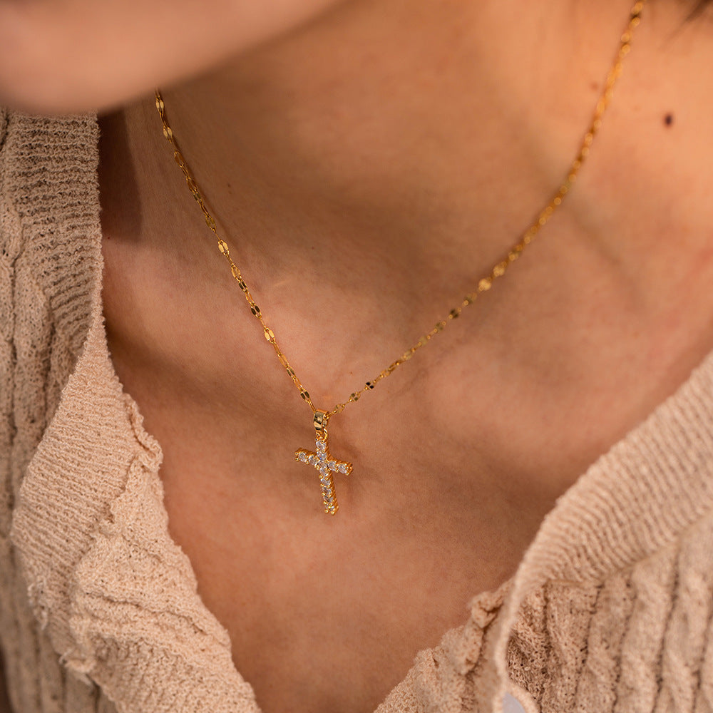 2023 Spring Simple Diamond Cross Pendant Necklace