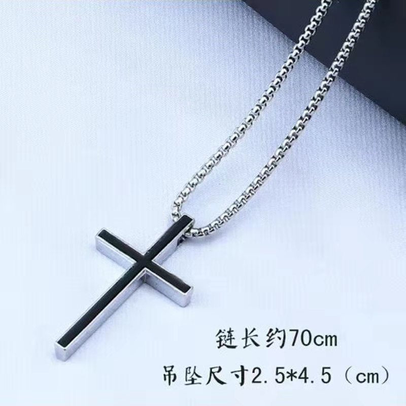 Colar de Diamantes com Cruz Retrô para Homem