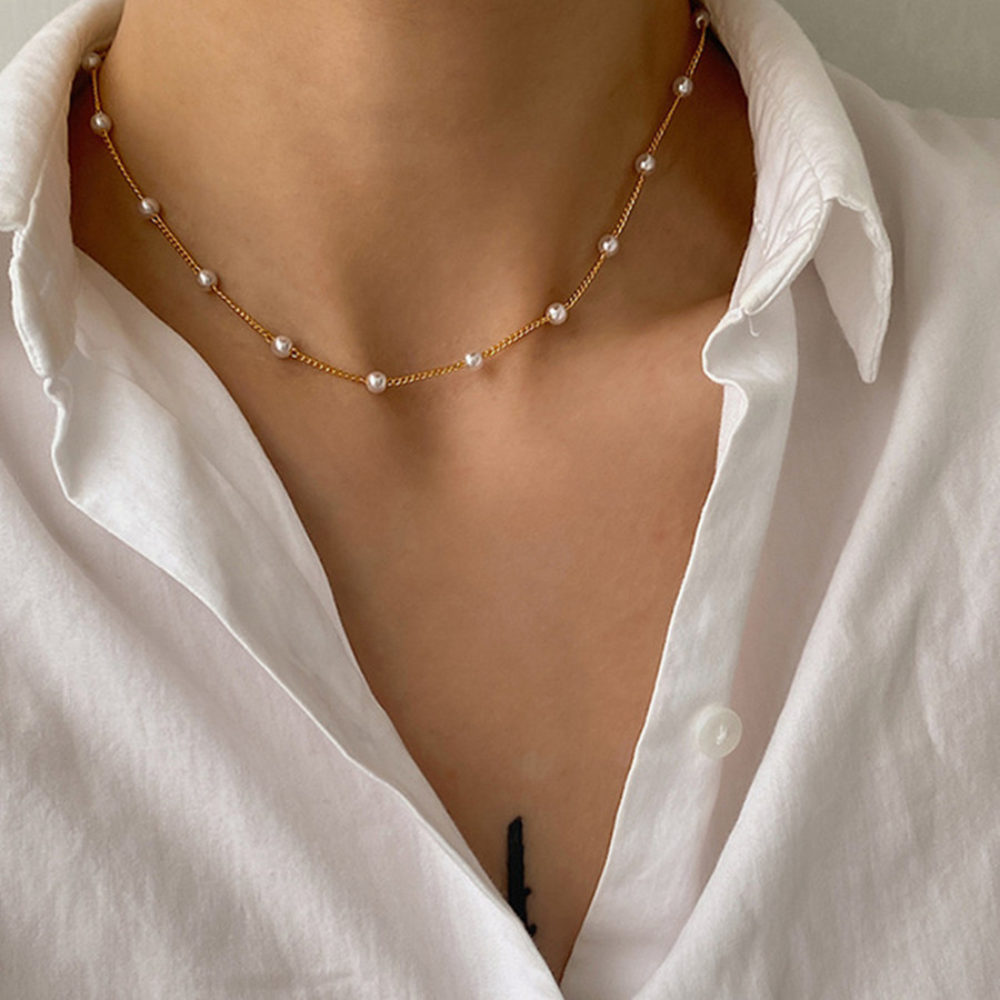 Clavicle chain necklace